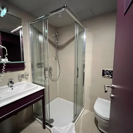 Szent Gellert فندق Székesfehérvár