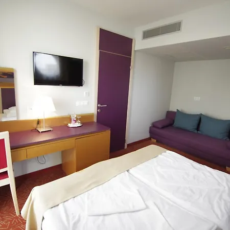 Szent Gellert 3* Szekesfehervar