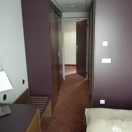 Szent Gellert Hotel Szekesfehervar